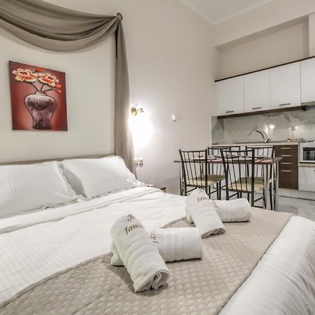 Del Sol #2 Meteora Luxurious Family Suites Каламбака Екстер'єр фото